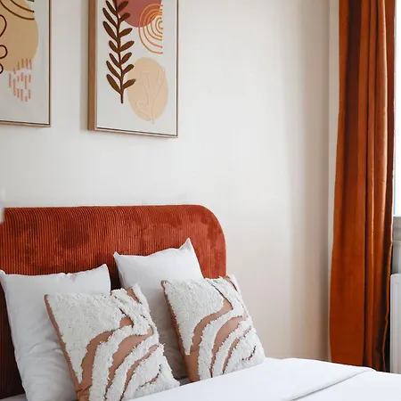 Cocon Paisible Et Lumineux Proche De